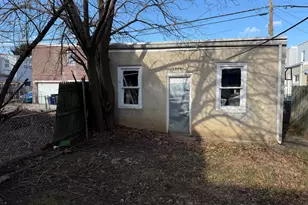 1314 E 11th St, Crum Lynne, PA 19022 - Photo 22