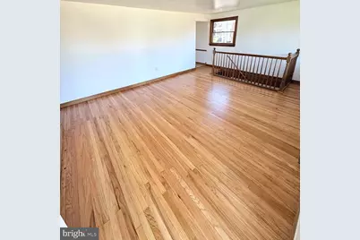 2121 N Lee Lane, Aston, PA 19014 - Photo 6
