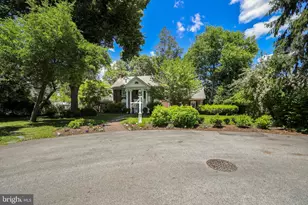 15 Crest Ln, Swarthmore, PA 19081 - Photo 2