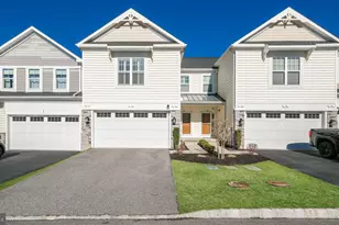 44 Hunters Ln, Glen Mills, PA 19342 - Photo 1