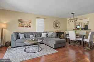 420 Cedar Crest Ln, Upper Chichester, PA 19014 - Photo 6