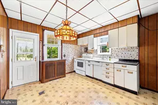 112 Ardmore Ave, Upper Darby, PA 19082 - Photo 6
