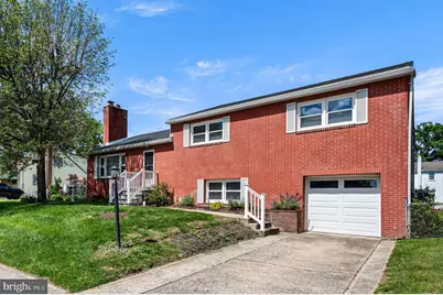 516 Evergreen Avenue, Folsom, PA 19033 - Photo 2