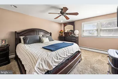 516 Evergreen Avenue, Folsom, PA 19033 - Photo 24