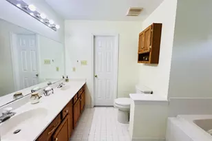 952 Valleybrook Rd, Garnet Valley, PA 19060 - Photo 18