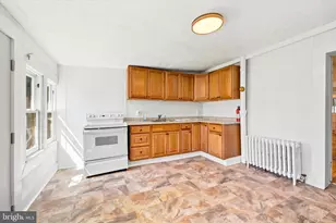 264 Maple Ave, Morton, PA 19070 - Photo 10