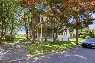 264 Maple Ave, Morton, PA 19070 - Photo 1