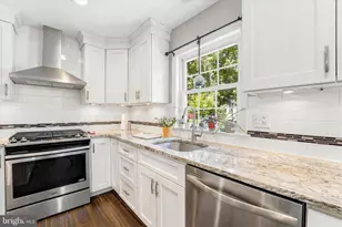 2993 N Providence Rd, Media, PA 19063 - Photo 4