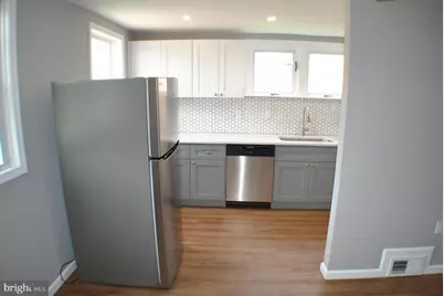 512 S 2nd Street, Darby, PA 19023 - Photo 8