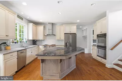 3219 Greystone, Garnet Valley, PA 19060 - Photo 2