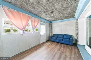 9 Ardsley Rd, Upper Darby, PA 19082 - Photo 6