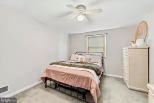 514 Edgewood Ave, Folsom, PA 19033 - Photo 22