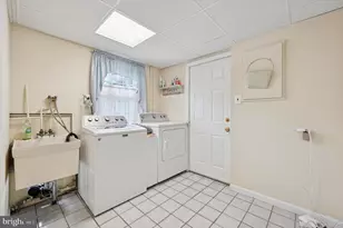 4946 James Pl, Brookhaven, PA 19015 - Photo 8