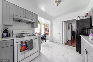 227 S Fairview Ave, Upper Darby, PA 19082 - Photo 8