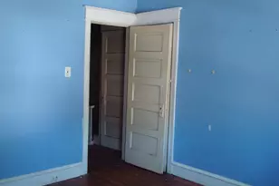 810 Bartram Ave, Darby, PA 19023 - Photo 10