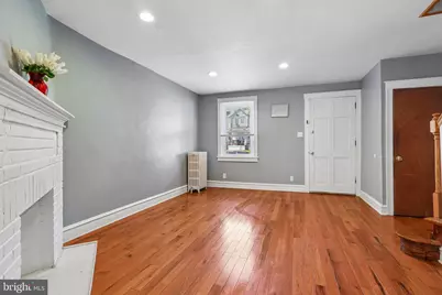 7046 Clover Lane, Upper Darby, PA 19082 - Photo 6