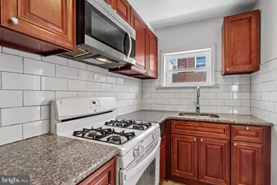 7046 Clover Lane, Upper Darby, PA 19082 - Photo 10