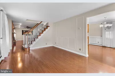 2747 Springhill Road, Secane, PA 19018 - Photo 6