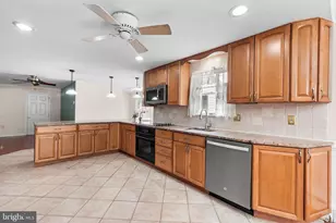 2747 Springhill Rd, Secane, PA 19018 - Photo 16