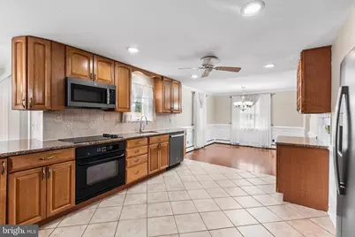 2747 Springhill Road, Secane, PA 19018 - Photo 14