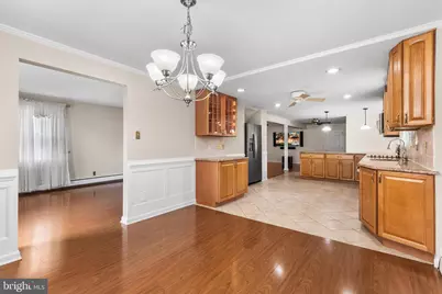 2747 Springhill Road, Secane, PA 19018 - Photo 18