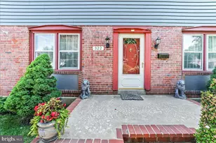 322 Twin Oaks Dr, Havertown, PA 19083 - Photo 4