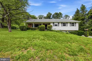 118 Deerfield Rd, Broomall, PA 19008 - Photo 1