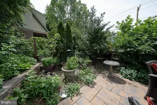 323 S Olive St, Media, PA 19063 - Photo 76