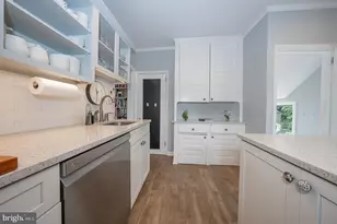 323 S Olive St, Media, PA 19063 - Photo 26