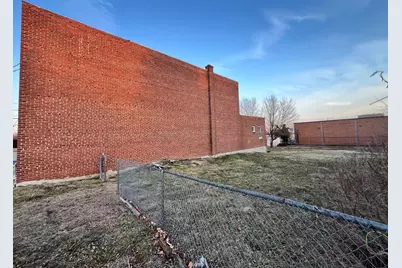 3001 W 10th Street, Chester, PA 19013 - Photo 12