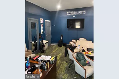 3001 W 10th Street, Chester, PA 19013 - Photo 8