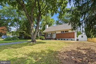 30 Meadowbrook Ln, Media, PA 19063 - Photo 2