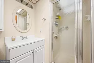 801 Yale Ave, Swarthmore, PA 19081 - Photo 20