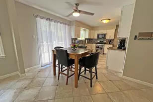 4206 Upland Dr, Upper Chichester, PA 19061 - Photo 14