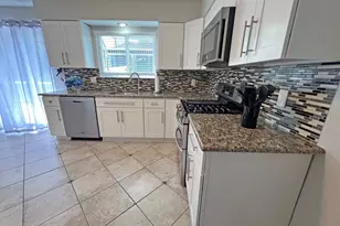 4206 Upland Dr, Upper Chichester, PA 19061 - Photo 10