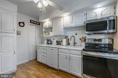 213 Oxford Hill Lane, Havertown, PA 19083 - Photo 14