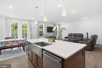 411 W Ponds Edge Drive, Media, PA 19063 - Photo 12