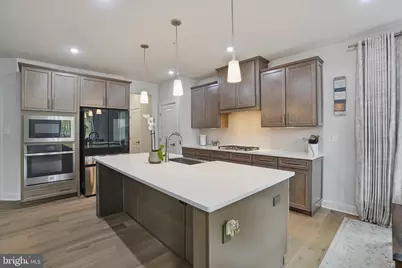 411 W Ponds Edge Drive, Media, PA 19063 - Photo 8