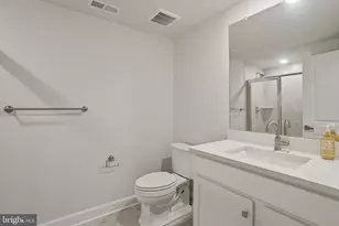 411 W Ponds Edge Dr, Media, PA 19063 - Photo 28