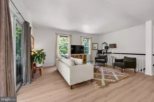 14 Hillview Cir, Lansdowne, PA 19050 - Photo 4