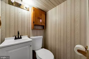 323 Spruce St, Glenolden, PA 19036 - Photo 30