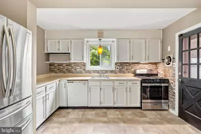3773 Bridgewater Road, Brookhaven, PA 19015 - Photo 6
