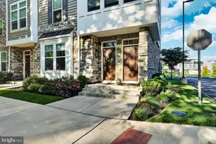 202 Charles Ellis Dr, Newtown Square, PA 19073 - Photo 1