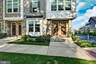 202 Charles Ellis Dr, Newtown Square, PA 19073 - Photo 2