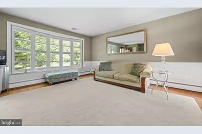 260 Avon Road, Springfield, PA 19064 - Photo 2