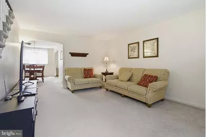 714 Oakwood Drive, Glenolden, PA 19036 - Photo 4