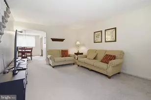 714 Oakwood Dr, Glenolden, PA 19036 - Photo 4