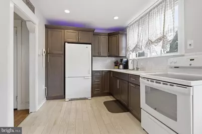 109 Shadeland Avenue, Lansdowne, PA 19050 - Photo 10