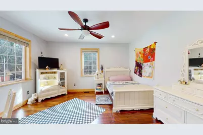 901 Crum Creek Rd, Broomall, PA 19008 - Photo 18