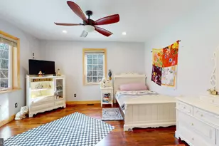901 Crum Creek Rd, Broomall, PA 19008 - Photo 18